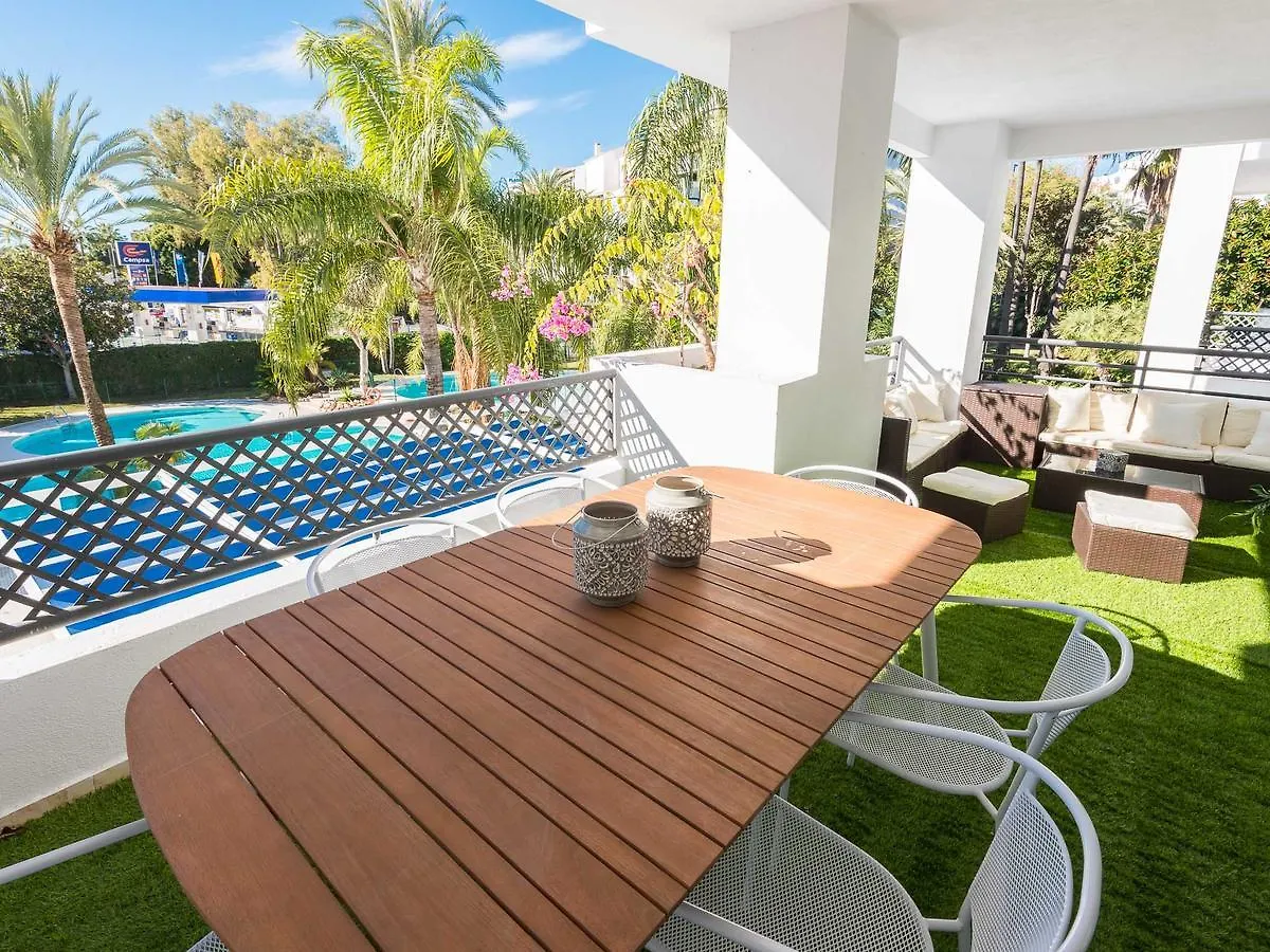 Vacation Marbella I Contemporary Central Apartment, Swimming-Pool, 24-7 Security, A Minute From The Marina, The Sea And Luxury Shopping İspanya